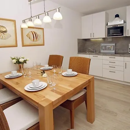 Yachthafenresidenz-wohnung-6203-825 *